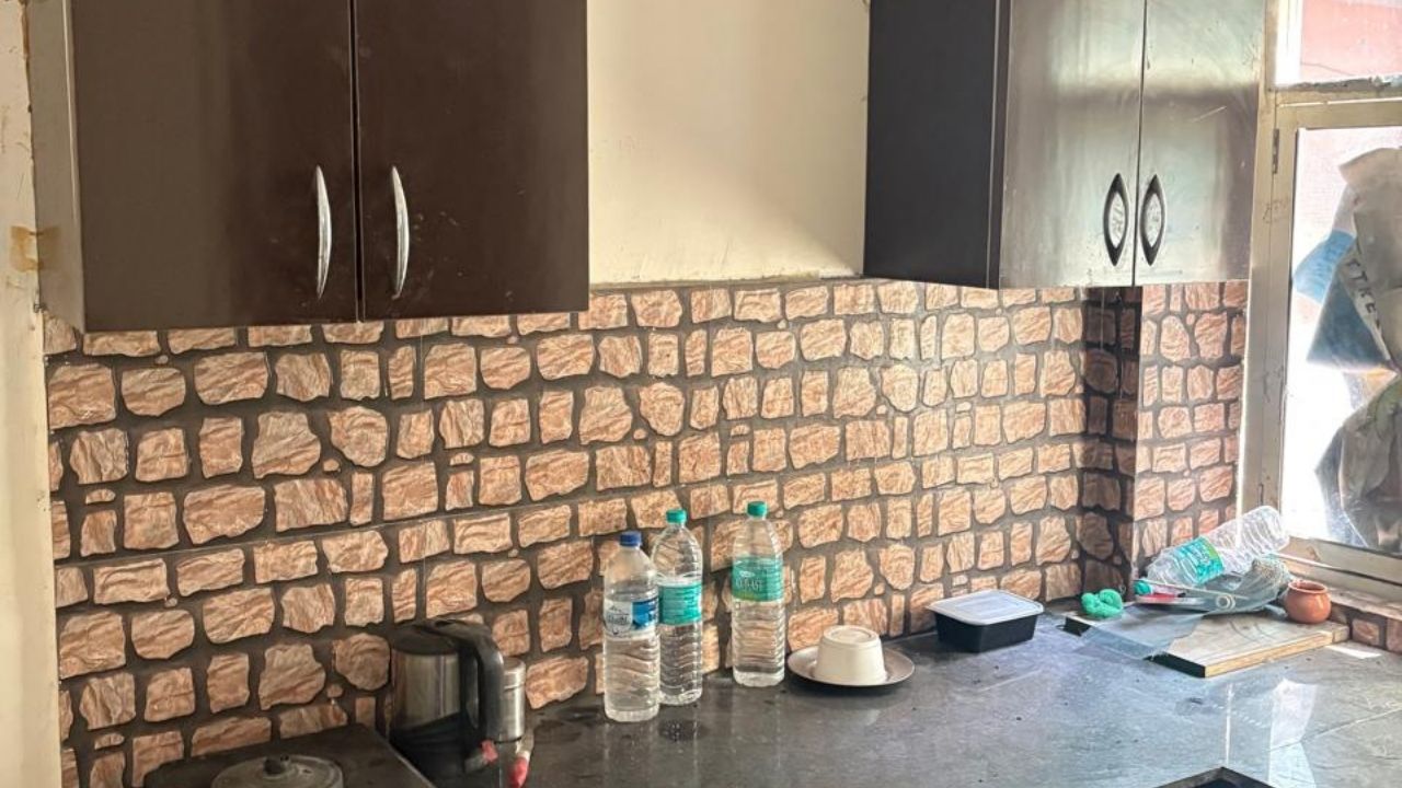 Fitted kitchen inside fully furnished 1 BHK flat in Zestha Colony Rudrapur